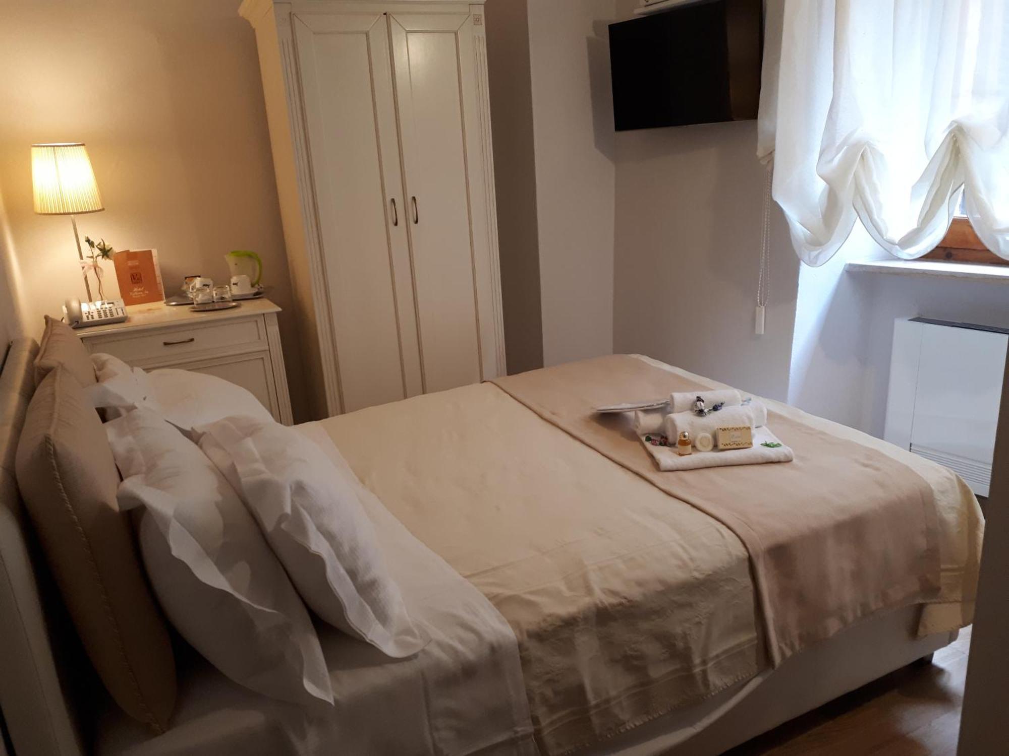 Hotel Volterra In Superior Quarto foto